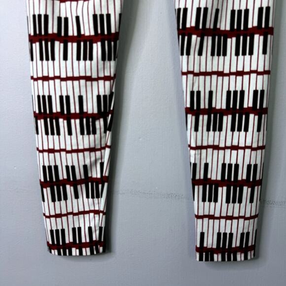 LuLaRoe Light Blue Burgundy Piano Keys Music Leggings Pants Women's One Size OS - Picture 10 of 10